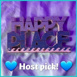 Happy place beachy wooden wall /standing decor